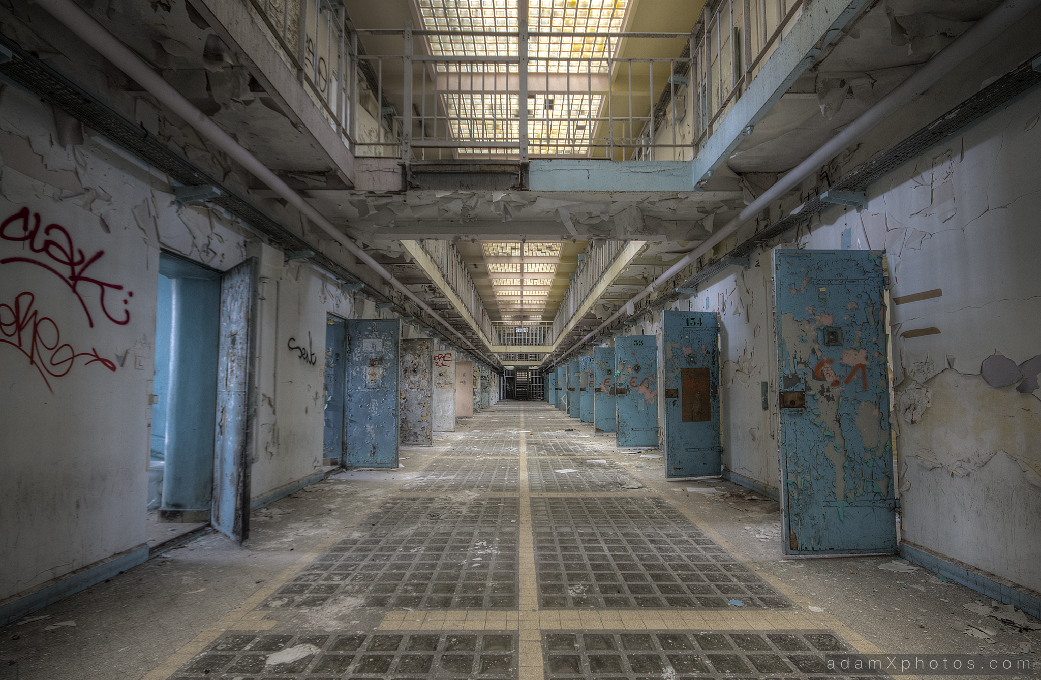 Explore #52: Prison H15, France – April 2014 – Adam X