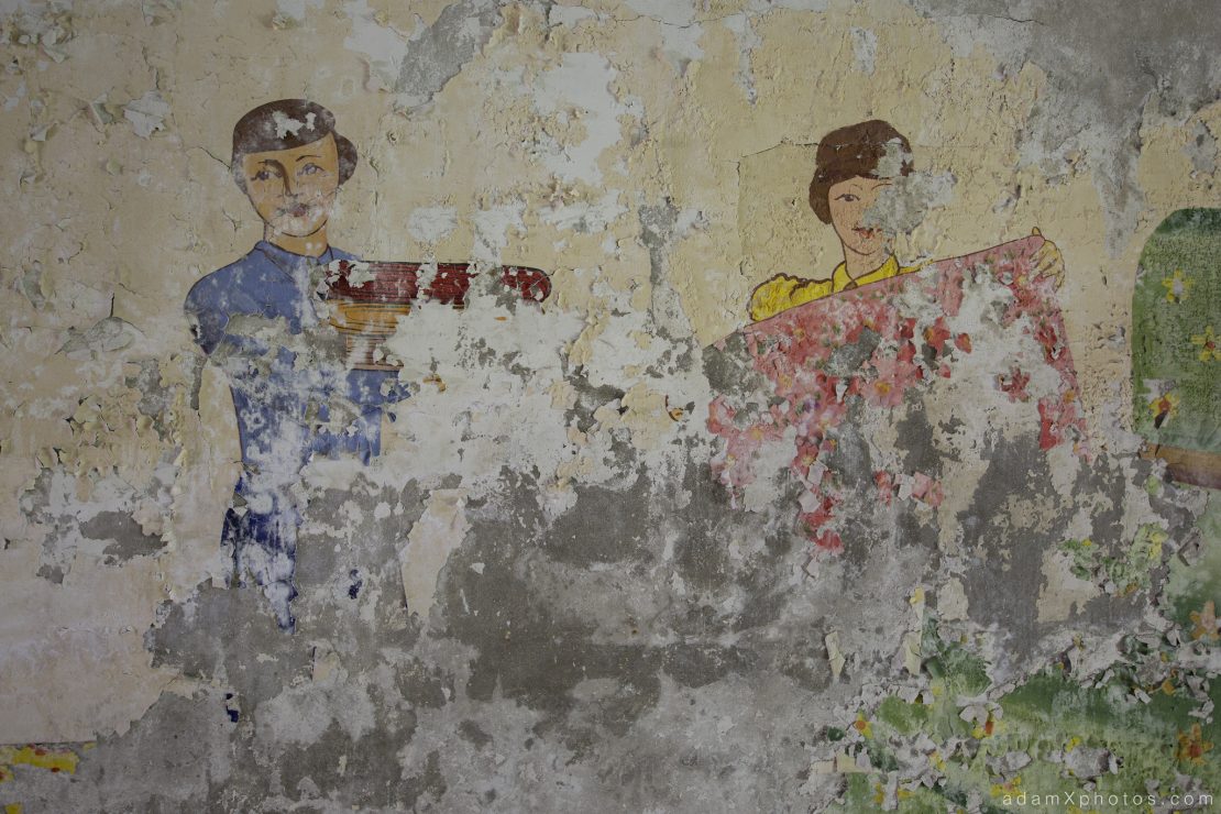 Adam X Urbex Urban Exploration Abandoned Germany Wunsdorf barracks mural wall soviet detail painting