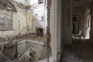 Collapsed room collapsing fire damage fireplace corridor Leybourne Grange Manor House Medway Manor Kent Urbex Adam X Urban Exploration 2015 Abandoned decay lost forgotten derelict