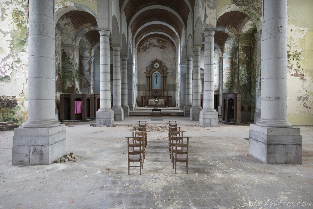 Explore 209 L’église SaintPierre aka Church of Decay, GrâceHollogne