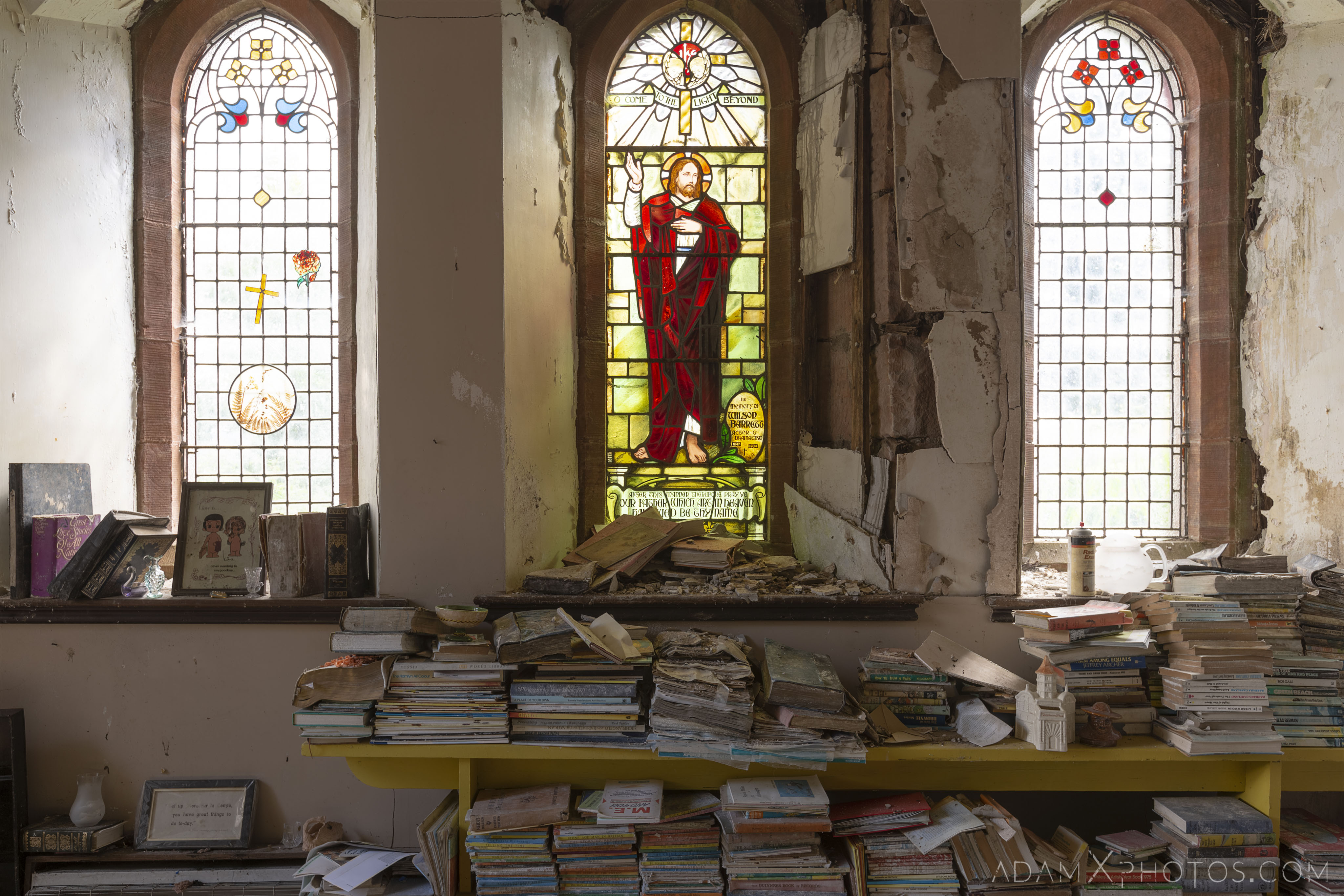 books stained glass windows Elvanfoot Parish Church Hoarder Hoarders Church Adam X Urbex Urban Exploration Access 2018 Abandoned decay lost forgotten derelict location creepy haunting eerie