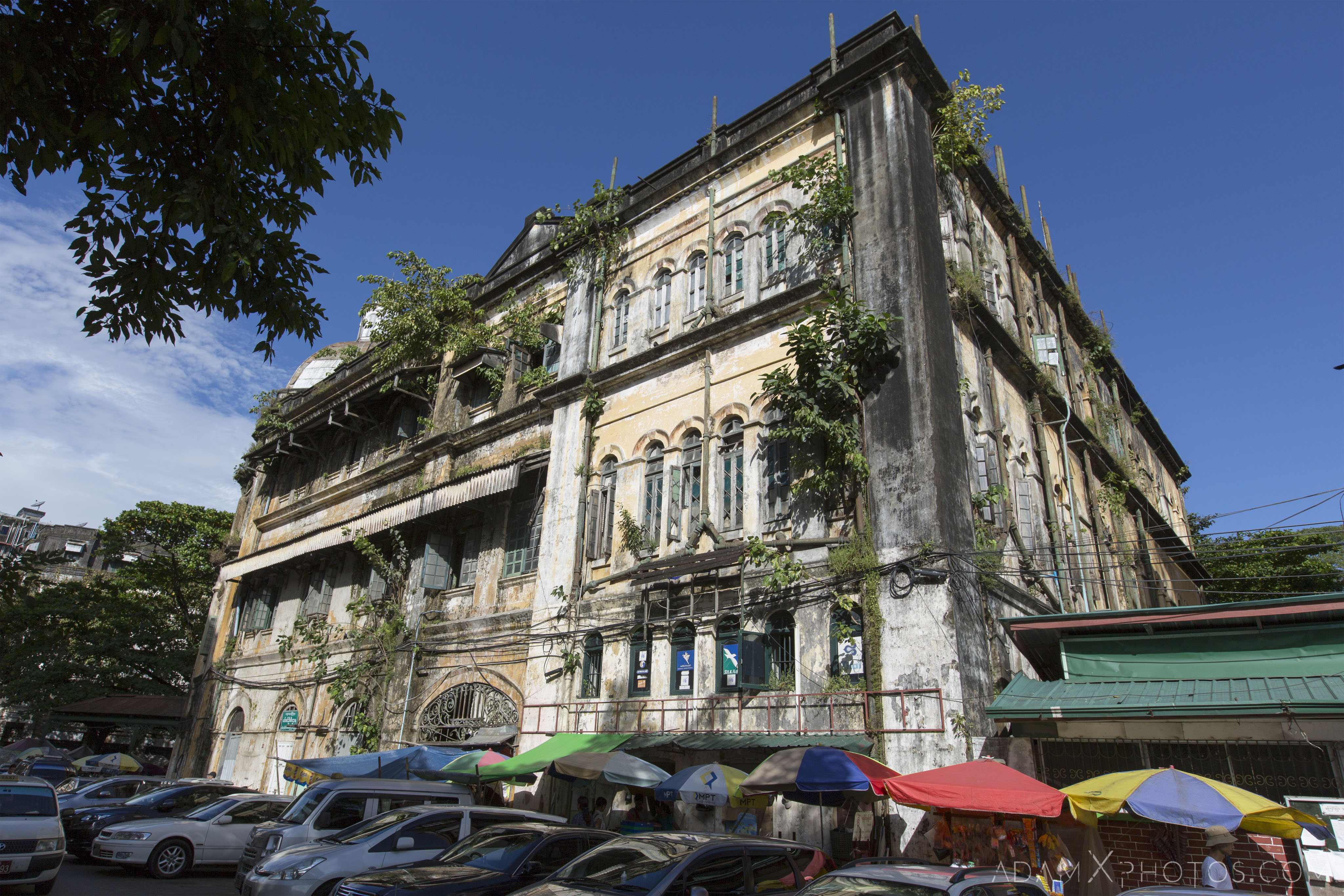 Outside exterior facade Accountant General General's building Customs House Divisional Courthouse Colonial Buildings heritage architecture Myanmar Burma Yangon Rangoon Adam X Urbex Urban Exploration Access 2016 decay ruins derelict location creepy haunting eerie