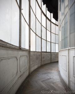 Curved walkway balcony windows parquet white Adria Palace Budapest Hungary Adam X Urbex Urban Exploration Access 2018 Blade Runner 2049 Abandoned decay ruins lost forgotten derelict location creepy haunting eerie security ornate grand neo baroque
