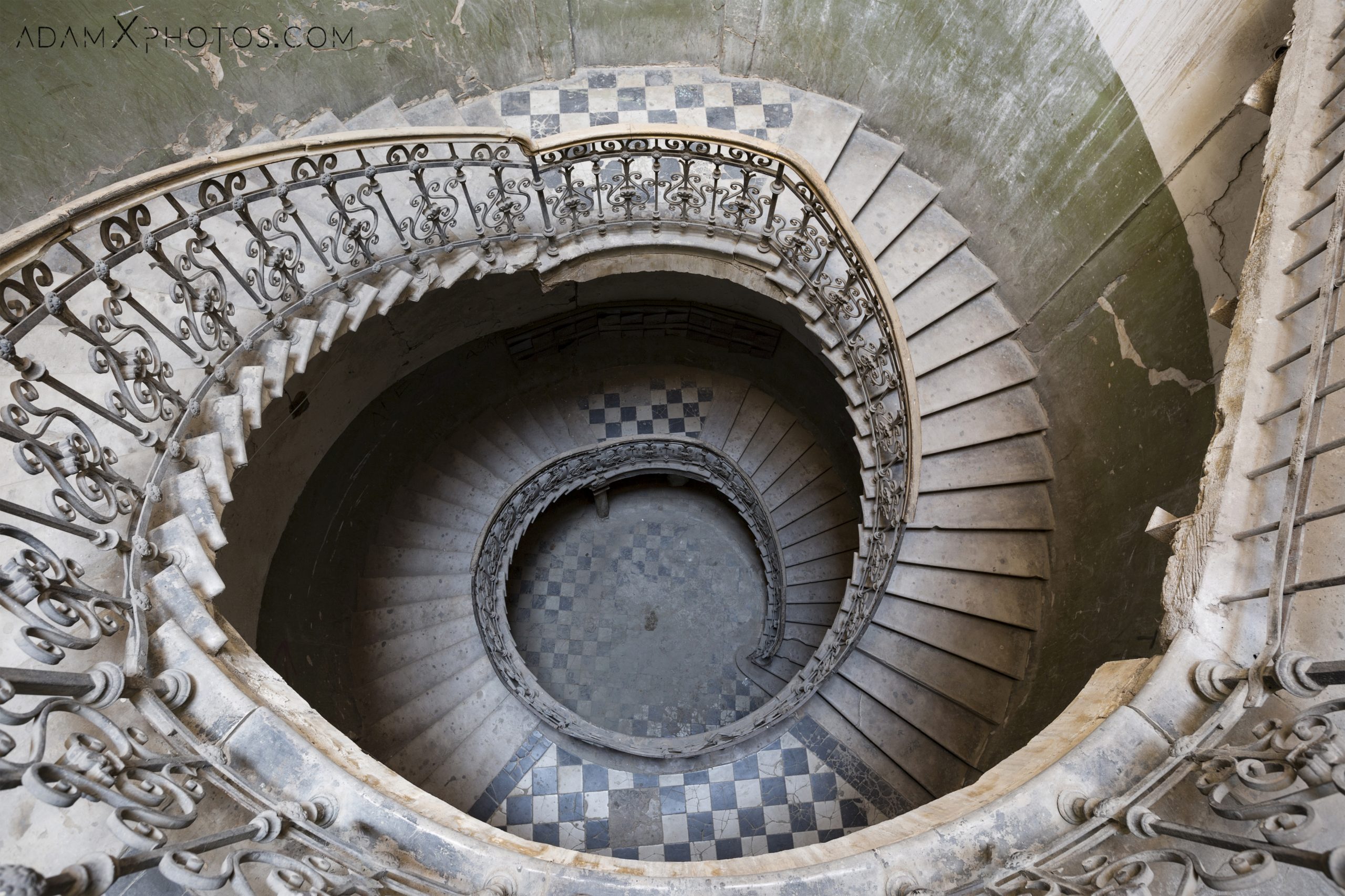 Green staircase stairs stairwell ornate spiral Tbilisi Georgia Soviet era Adam X Urbex Urban Exploration 2018 Abandoned Access History decay ruins lost forgotten derelict location creepy haunting eerie security